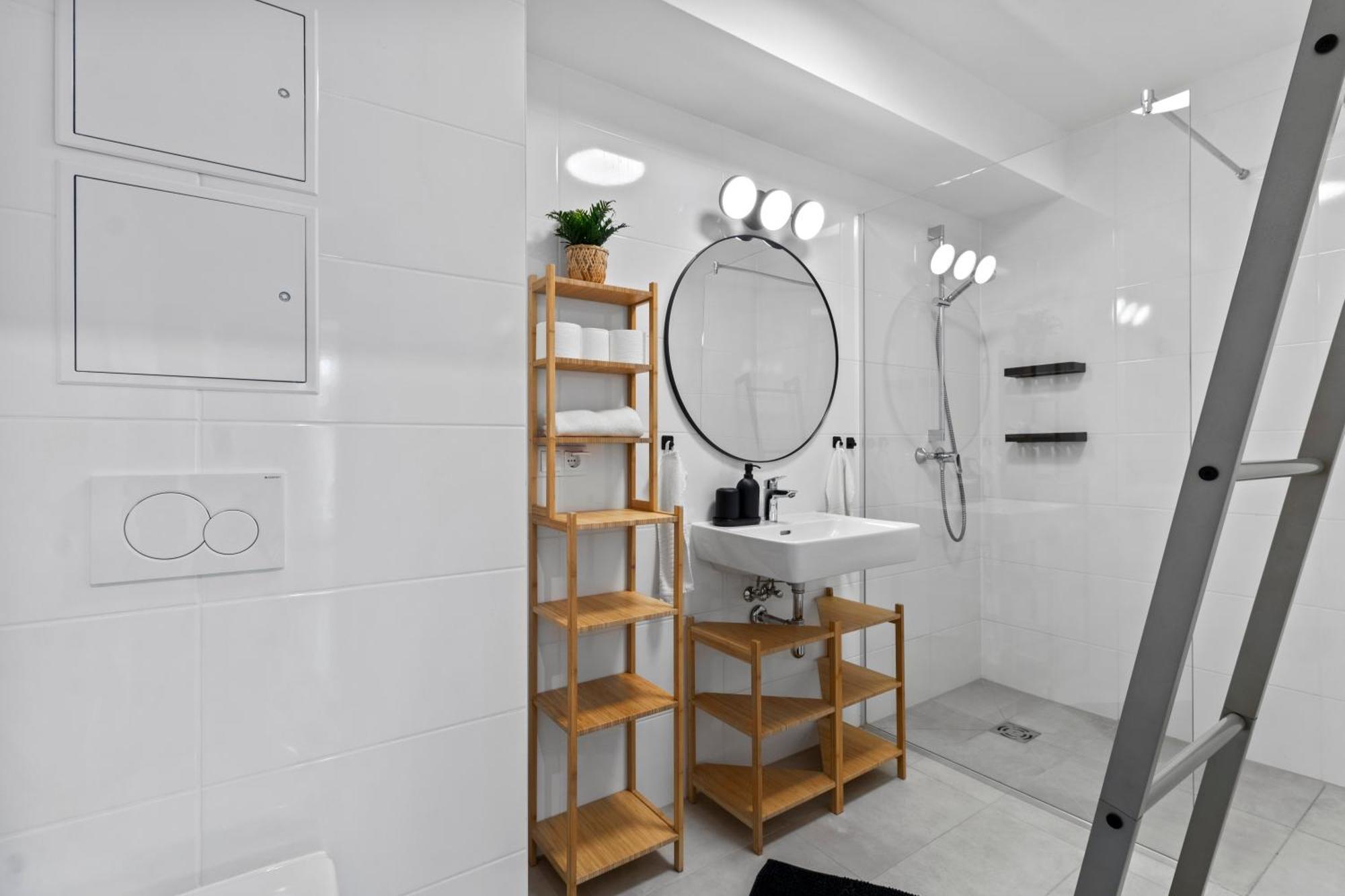 1 Min To Public Transport - 3 Min To Supermarket And Pharmacy - On-Site Parking For 19,90 Eur Viyana Dış mekan fotoğraf