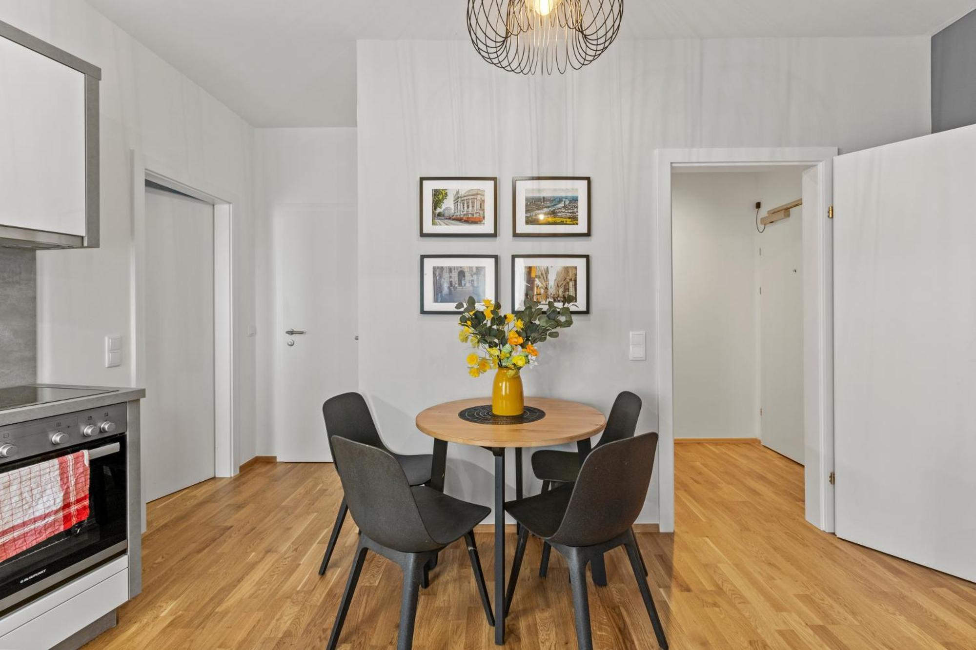 1 Min To Public Transport - 3 Min To Supermarket And Pharmacy - On-Site Parking For 19,90 Eur Viyana Dış mekan fotoğraf