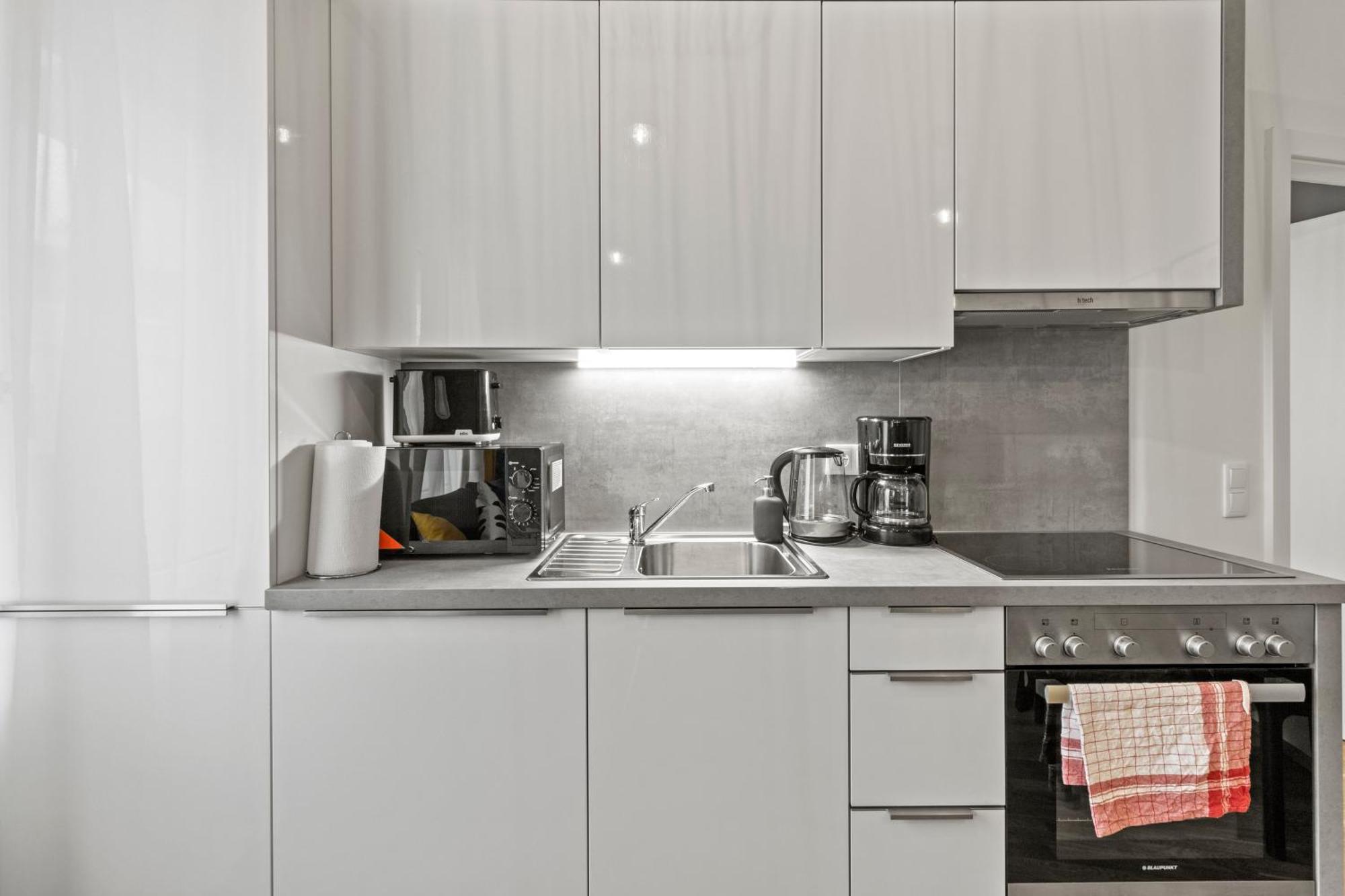 1 Min To Public Transport - 3 Min To Supermarket And Pharmacy - On-Site Parking For 19,90 Eur Viyana Dış mekan fotoğraf